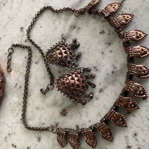 Aged copper toned necklace set